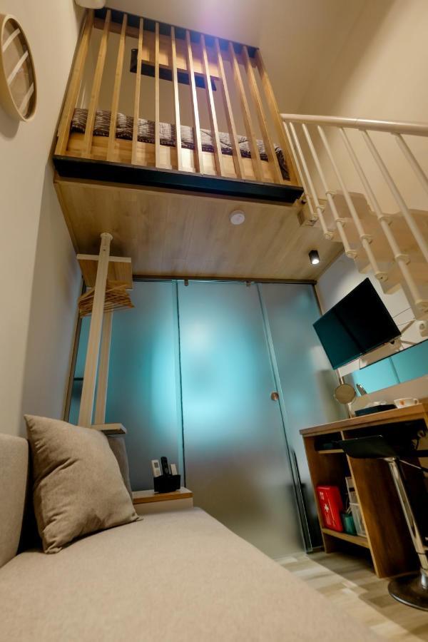 Blackhaus Young Mini Apartmán