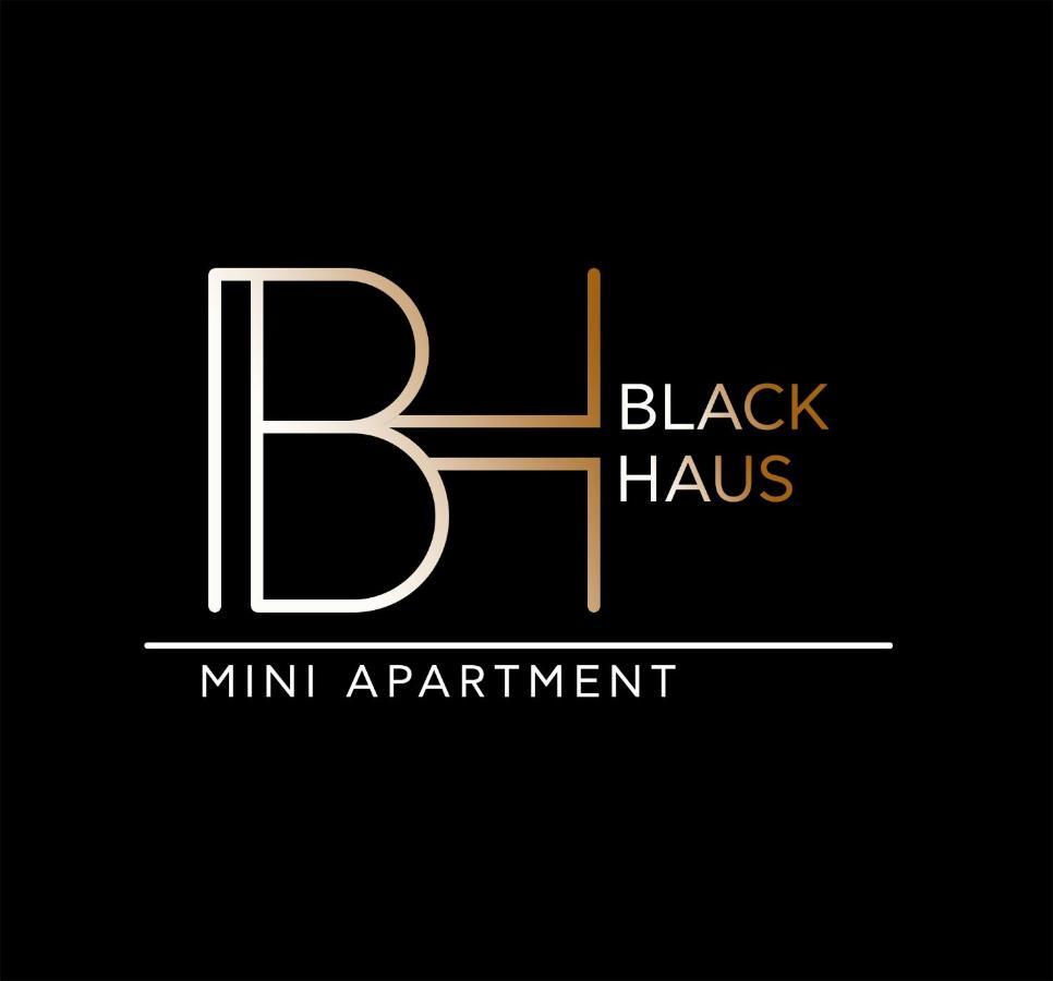 Apartmán Blackhaus Young Mini *